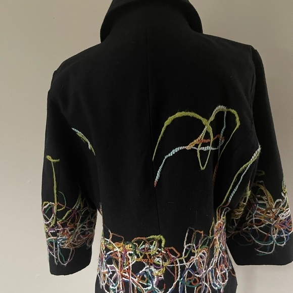 Trenz Petite by Theresa Renz PL Embroidered Abstract Black Wool Blend Jacket - Picture 5 of 8